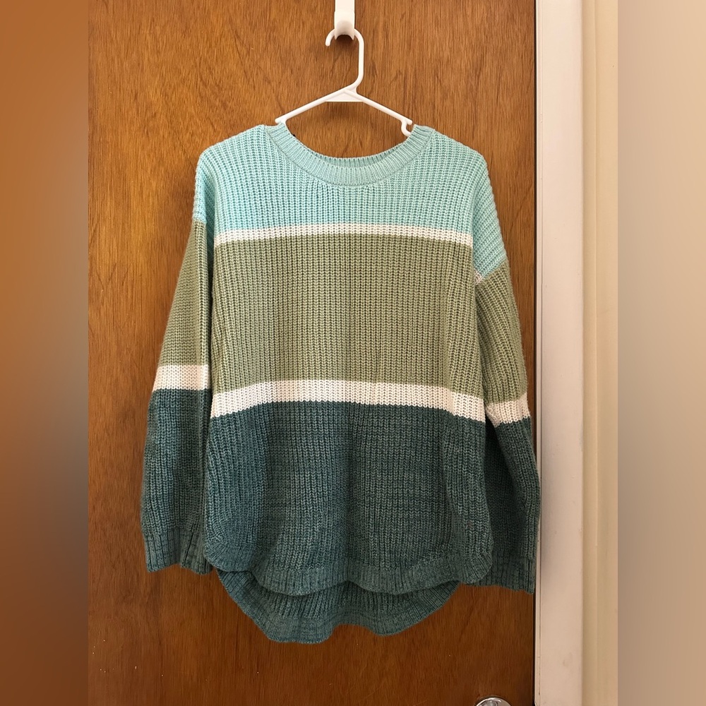 SO Colorblock Crewneck Sweater in Mint, Olive & Teal